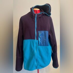 Patagonia - Lightweight fleece zip up sweater Size Large